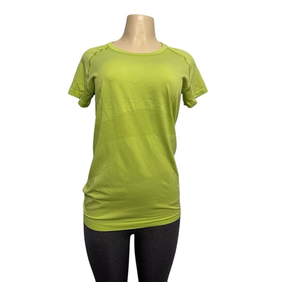 Lululemon Top Women's Lucid Lime Run Swiftly Tech Short Sleeve Shirt Size 10 - Picture 1 of 10